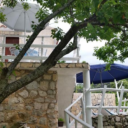 Cesaric Apartment Cres Exterior photo