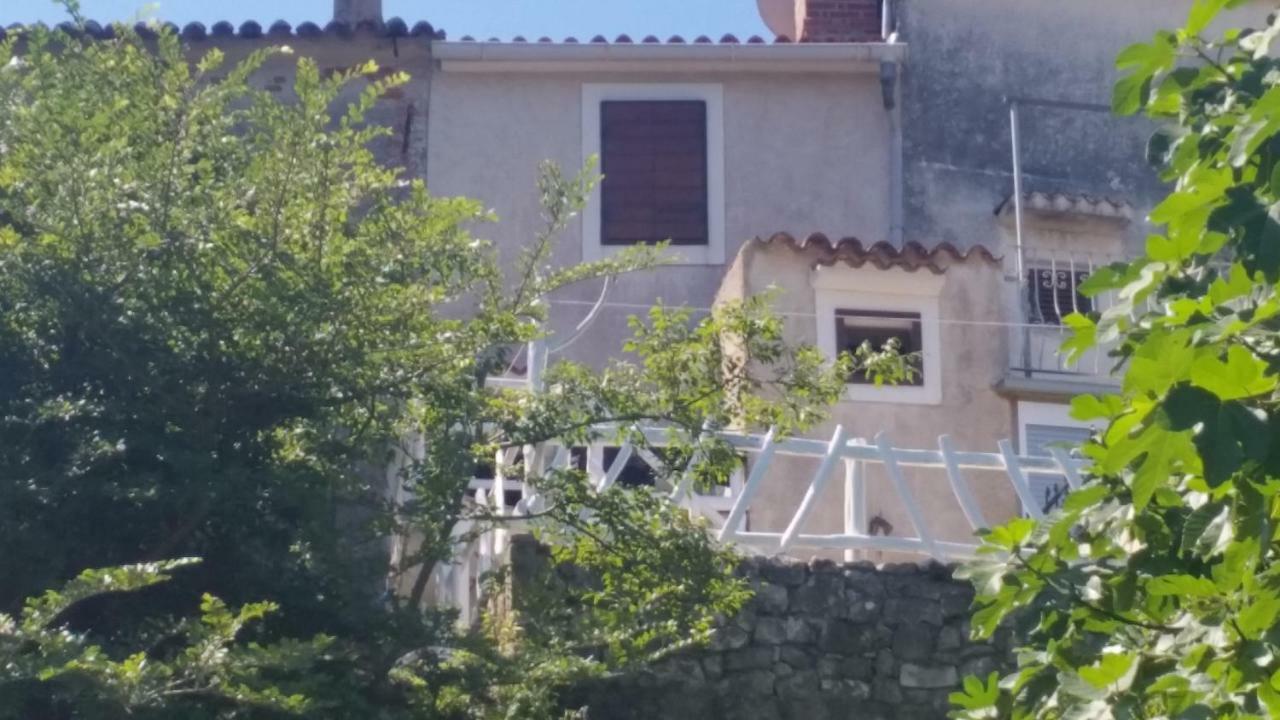 Cesaric Apartment Cres Exterior photo